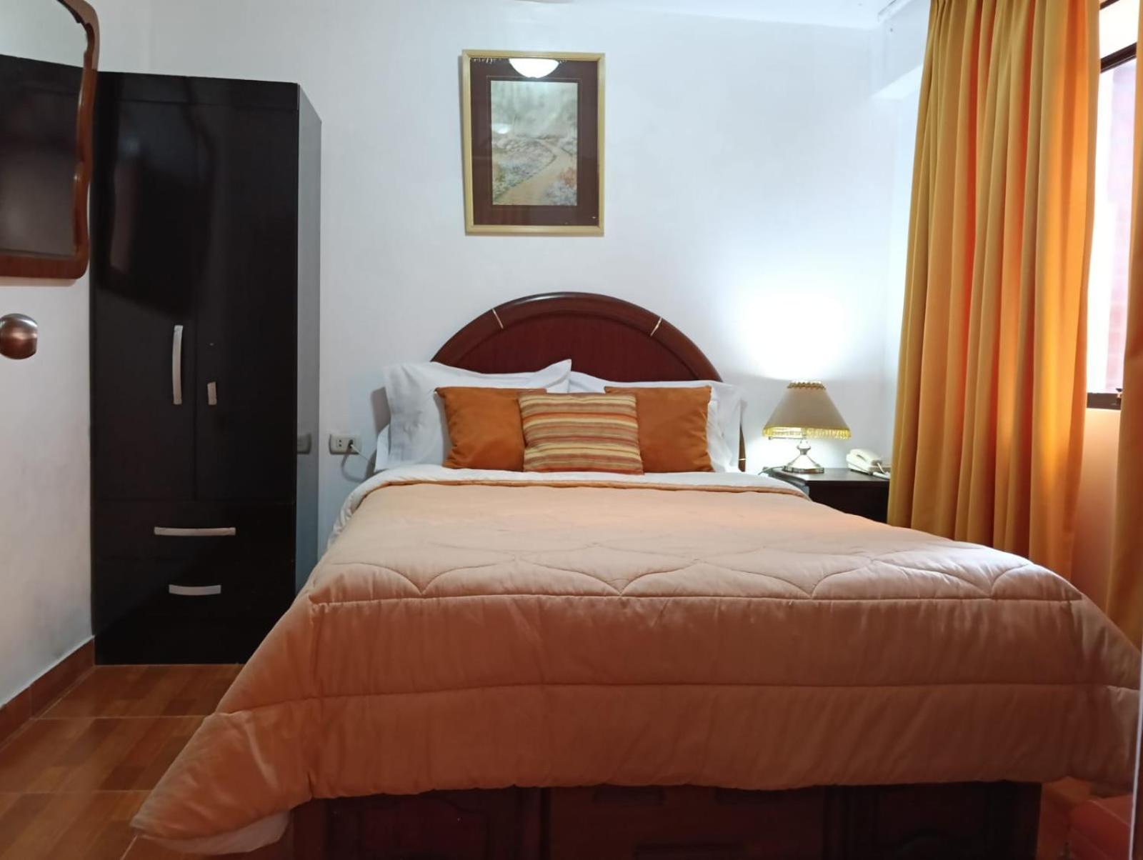 Andean Hostel Huaraz  Extérieur photo